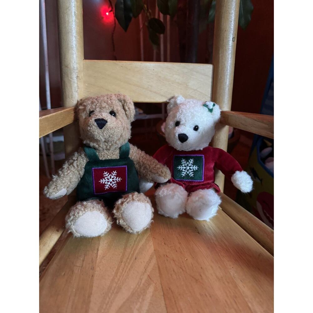 Hallmark Plush Kiss Mistletoe Bears Pair 9” Magnetic Noses Snowflake Christmas
